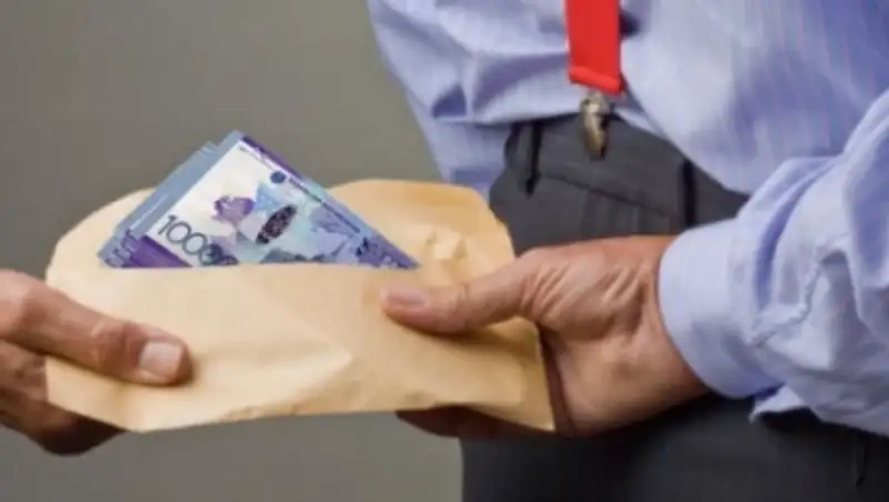 Инженера международного аэропорта Астаны оштрафовали на Т40,6 млн за взятку следователю