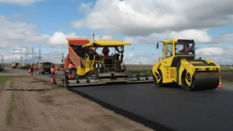 МИР РК: Трассу «Жетыбай-Жанаозен» отремонтируют на сэкономленные деньги