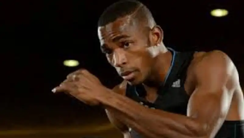 Кубинский боксер Лара победил Родригеса