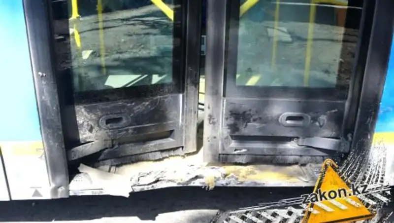 ДТП с участием пассажирского автобуса произошло в Алматы