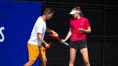 Стефано Вуков, тренер казахстанской теннисистки Елены Рыбакиной, прокомментировал сложившуюся ситуацию на турнире WTA-500 в Токио, фото - Новости Zakon.kz от 26.09.2023 10:35