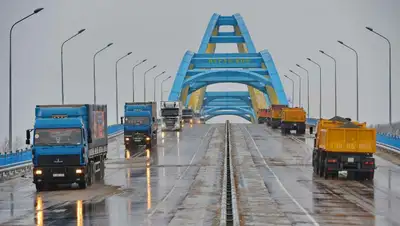 Контроль перемещения товаров, КГД РК, фото - Новости Zakon.kz от 30.06.2022 18:07