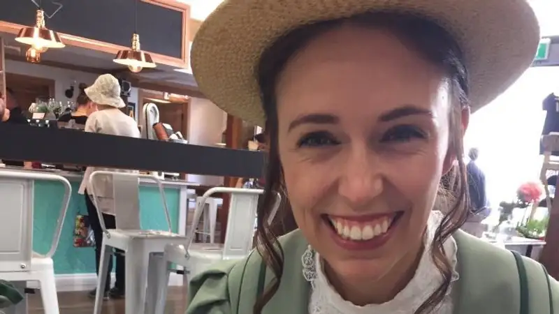 Премьер-министр Новой Зеландии Джасинда Ардерн уходит в отставку