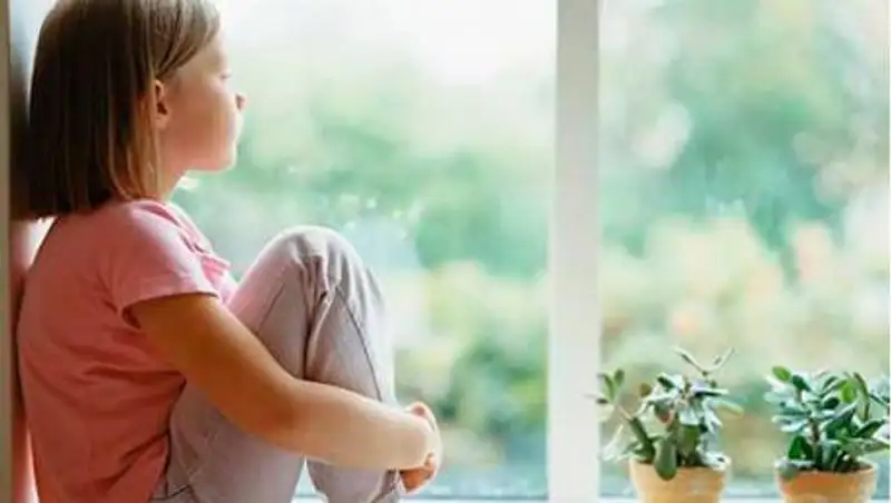 Мама заперла дочь и на двое суток уехала к любимому в Усть-Каменогорск