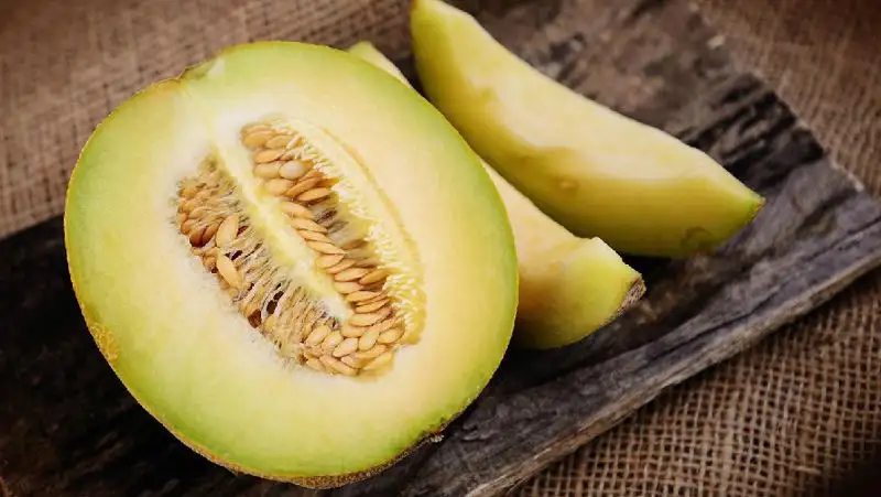 Как определить наличие химикатов в дыне