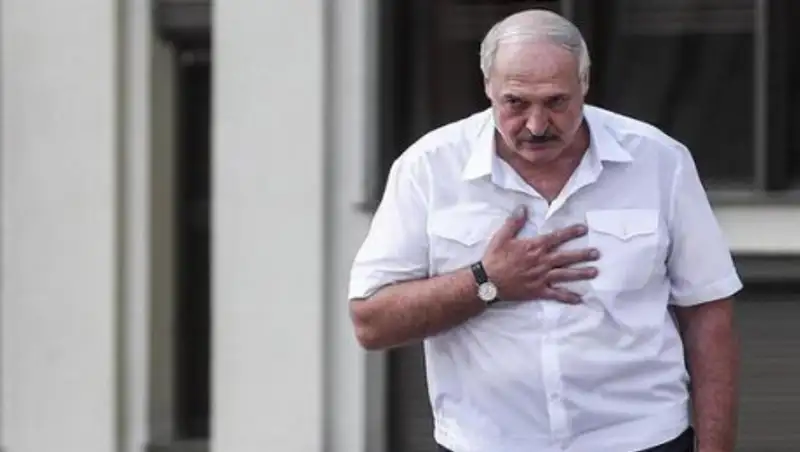 Лукашенко опасается, что новая власть будет резать людей