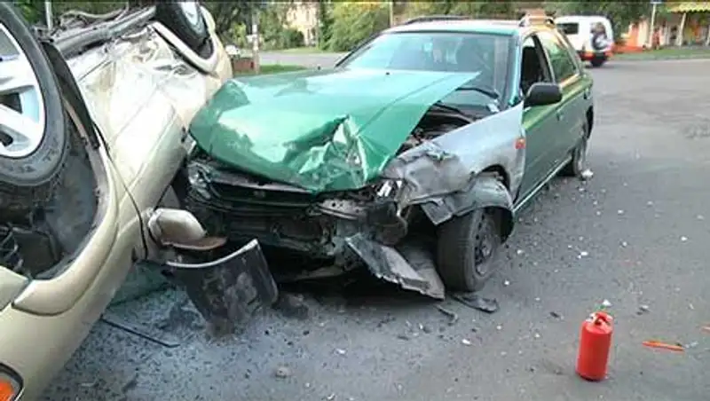 В аварии в Алматы пострадал двухмесячный ребенок