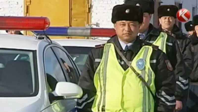 Через месяц полицейских начнут проверять на детекторе лжи