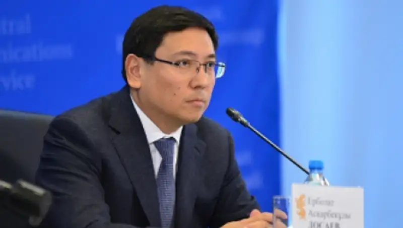 Досаев:1 шілдеге дейін жер &#1179;ойнауын пайдаланушылар аукцион ар&#1179;ылы 100 участок сатып алады