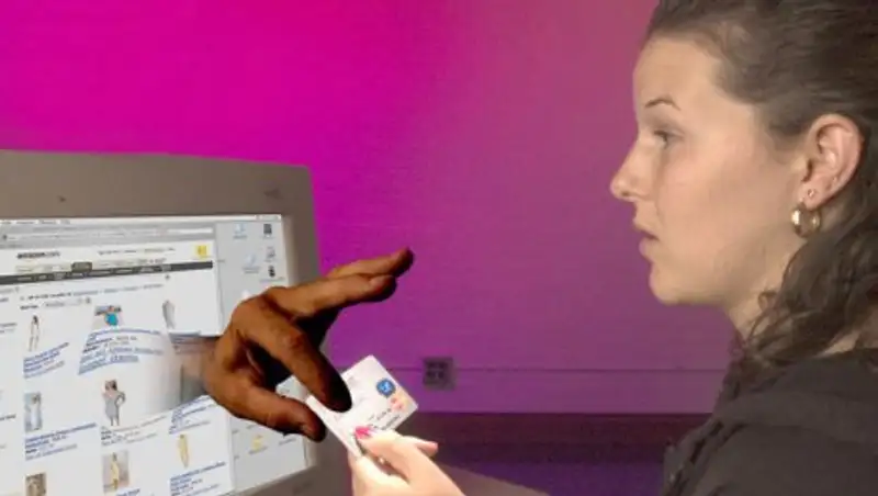 В Уральске активизировались сетевые мошенники