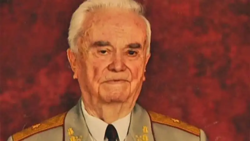 Скончался разведчик Е.Березняк, ставший прототипом «майора Вихря»