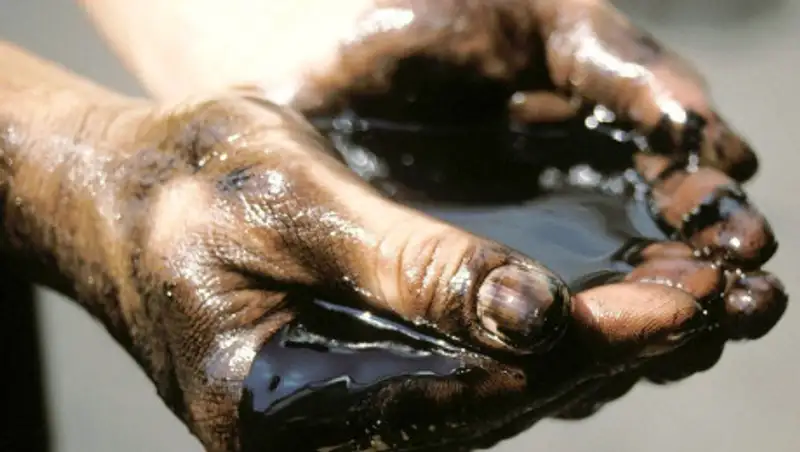 Нефть Brent подешевела более чем на 5%