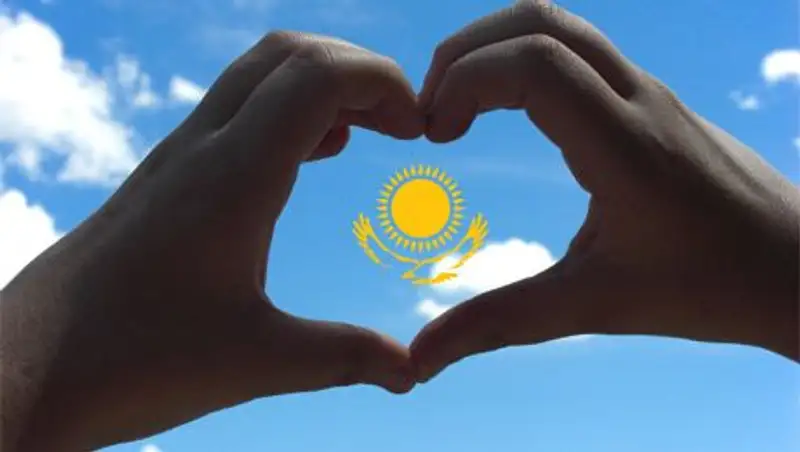 Конкурс на разработку единого Логотипа для казахстанских товаров продолжается