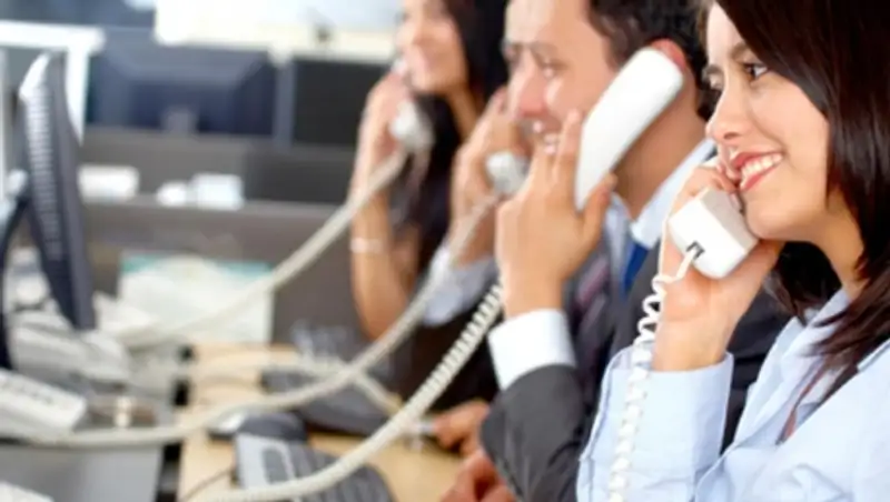 Аким ЮКО поручил создать областной единый контакт центр