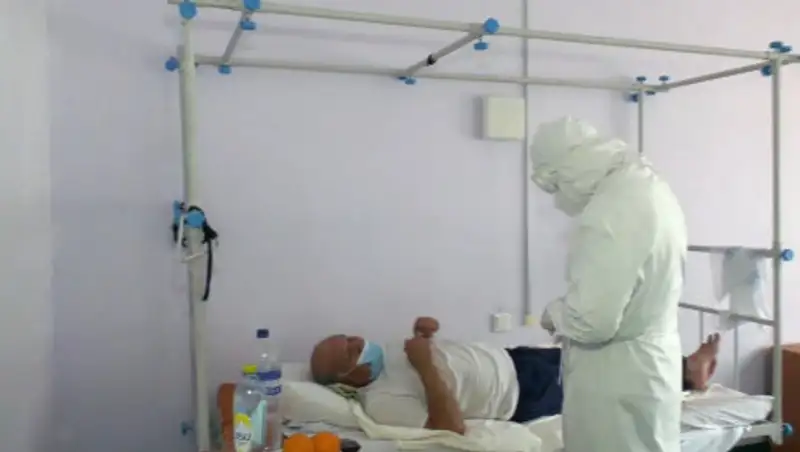 Минобороны решает вопрос материальной поддержки военных медиков