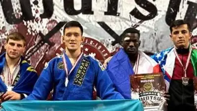 Казахстан победил в джиу-джитсу: первое место на чемпионате мира, фото - Новости Zakon.kz от 14.11.2023 00:45