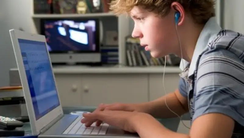 В Казахстане вновь задумались о внедрении «детского интернета»