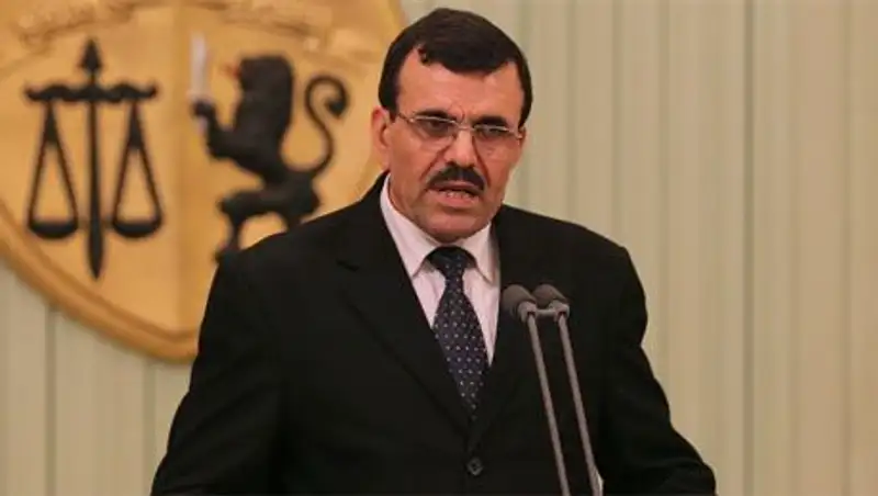 Премьер-министр Туниса подал в отставку в надежде положить конец политическому кризису