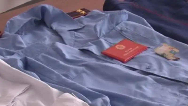 В Шымкенте многодетная мать представлялась сотрудником полиции