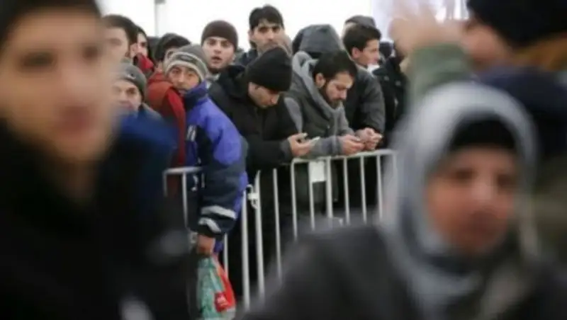 Германию в 2016 году добровольно покинули 55 тыс. мигрантов