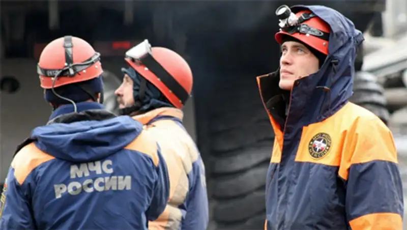 Два человека погибли при взрыве на шахте в Оренбургской области