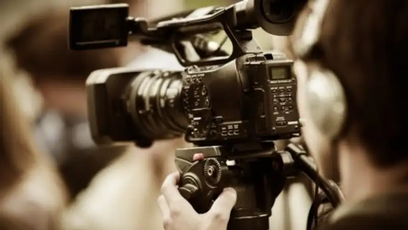 Один вопрос. Первый канал Евразия запускает в эфир новый телепроект