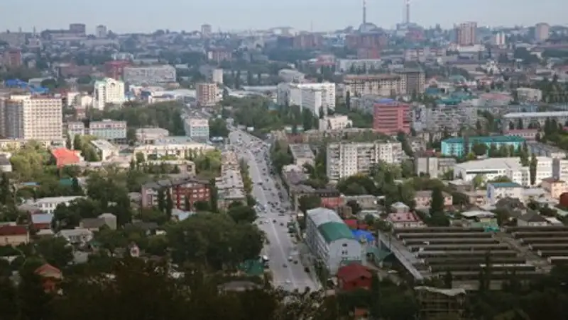 При взрыве в кафе в Махачкале пострадали два человека