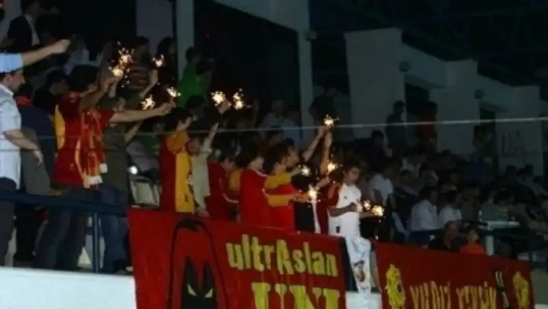 Что нужно знать болельщикам «Астаны» о фанатах «Галатасарая» 