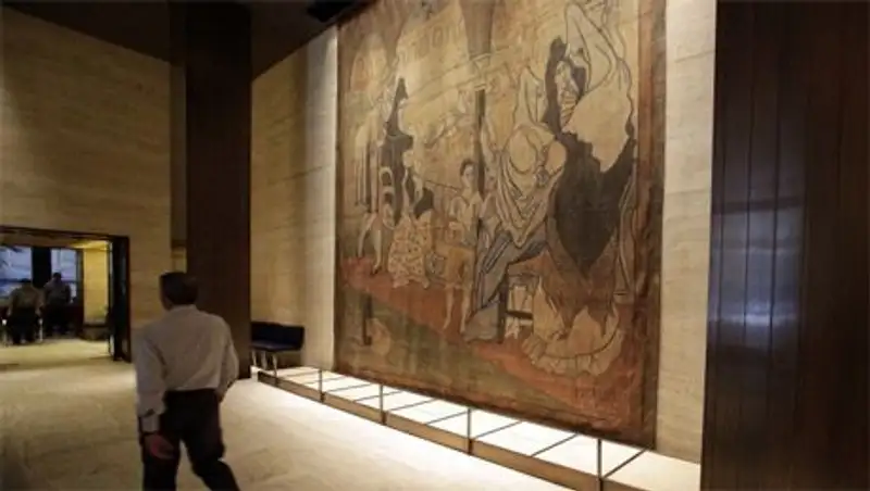 Занавес Пикассо, провисевший полвека в нью-йоркском ресторане, переезжает в музей