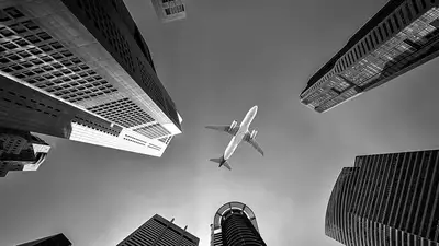 здание? полет, фото - Новости Zakon.kz от 12.04.2023 11:50