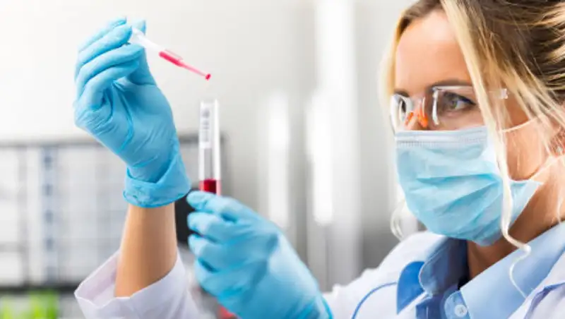 Врач назвала симптомы рака, на которые немногие обращают внимание