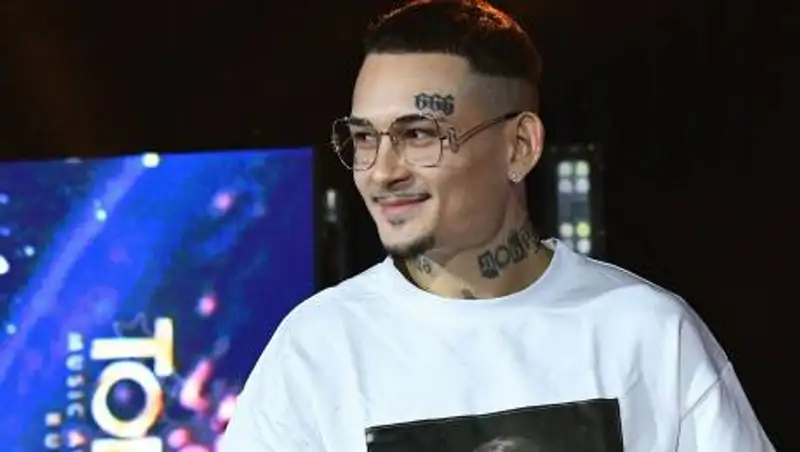 Моргенштерн разнес Артура Пирожкова на Премии МУЗ-ТВ