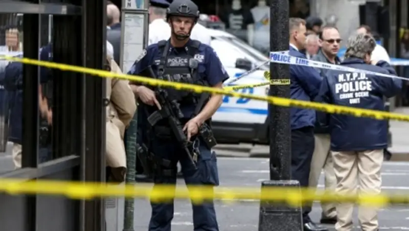 СМИ: в Нью-Йорке в одной из школ произошел взрыв, есть пострадавшие