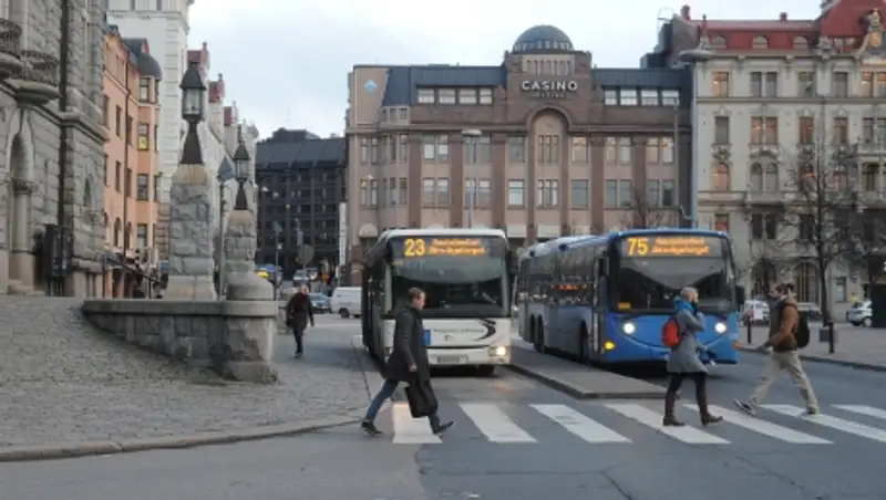 Мигрантам предъявлены обвинения в групповом изнасиловании в Хельсинки