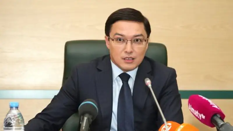 Акишев рассказал, повлияют ли санкции США на экономику Казахстана