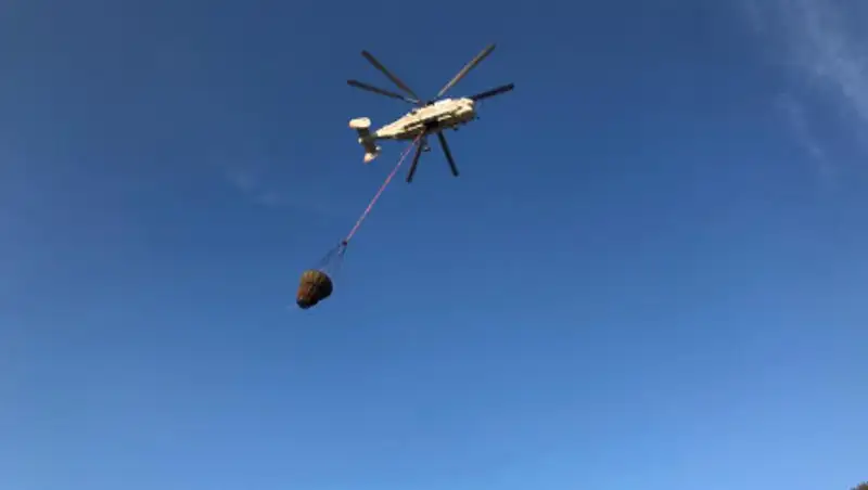 К тушению пожара на Кок-Тобе подключили вертолеты