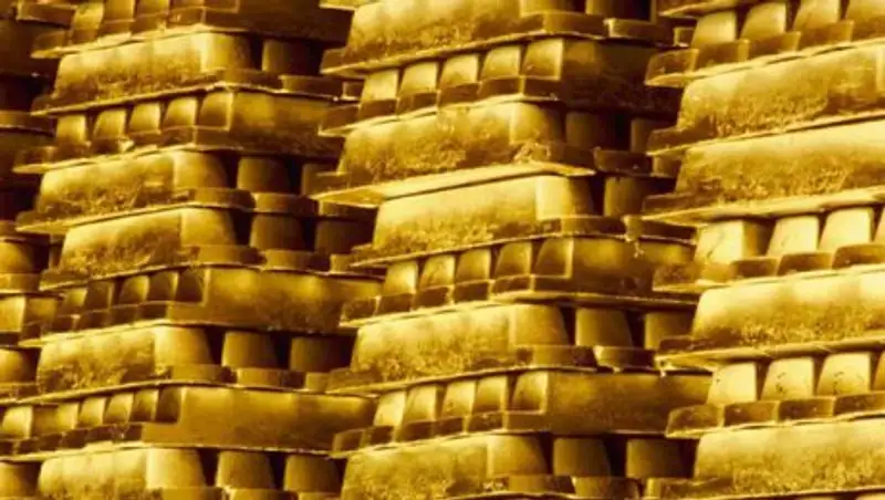 Золотовалютные резервы Нацбанка увеличились за месяц почти на 3 млрд. долларов