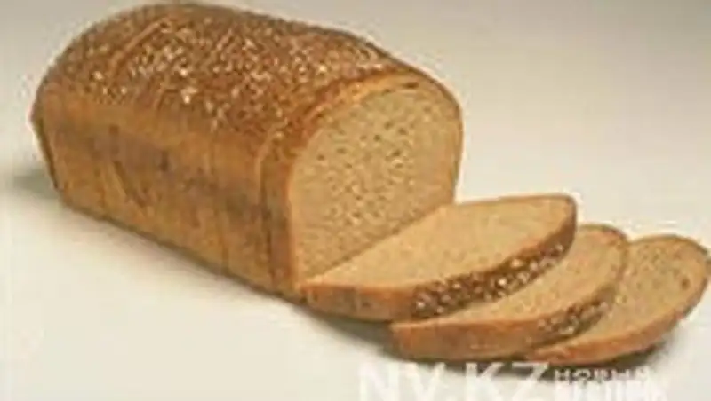 В Караганде 7-летняя девочка из детдома умерла, подавившись хлебом