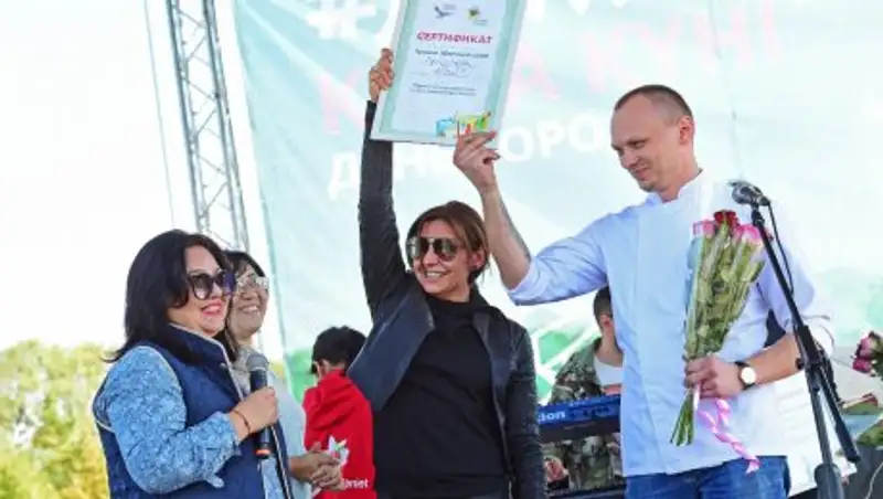 В Алматы подвели итоги конкурса на лучшее яблочное меню