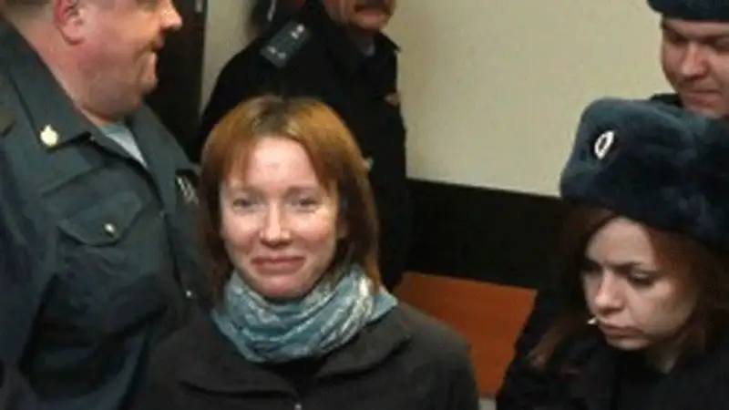 Суд отпустил из-под стражи судового врача Arctic Sunrise