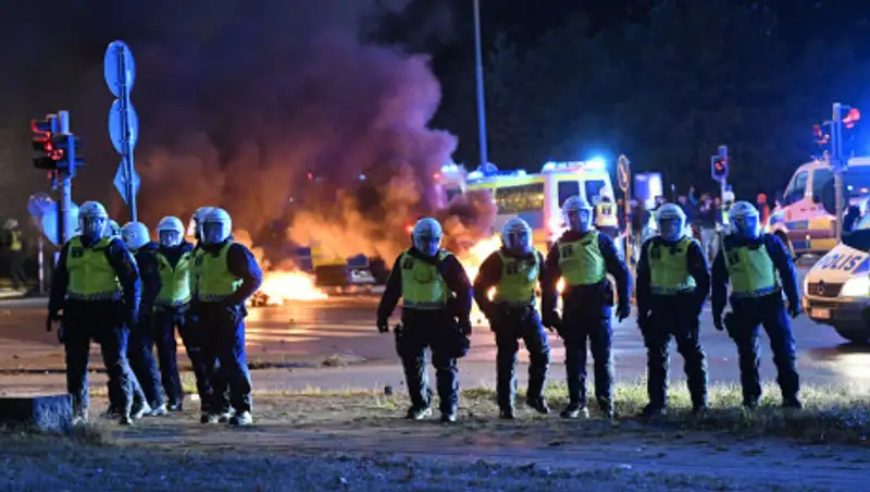 В Швеции после сожжения Корана начались беспорядки