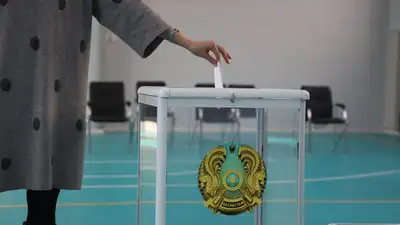 Более половины опрошенных казахстанцев намерены пойти на парламентские выборы, фото - Новости Zakon.kz от 30.01.2023 15:05