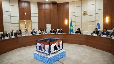 Аида Балаева на расширенном заседании, фото - Новости Zakon.kz от 26.04.2023 17:13