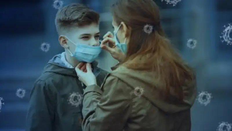 Для кого опаснее всего "дельта-штамм" коронавируса - эксперт