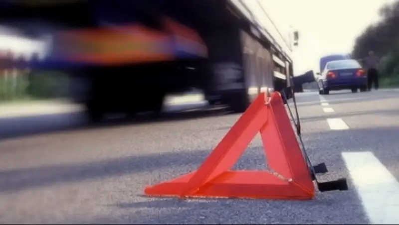 В Павлодаре водитель насмерть сбил пенсионерку, стоявшую на разделительной линии