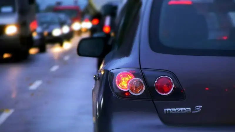 Назван топ-10 городов с самыми большими пробками