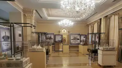 Уникальная выставка открылась в Алматы: одиннадцать храмов в одном зале