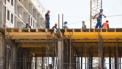 В Казахстане предложили установить лимит при госзакупках для стройкомпаний: Ответ МИИР РК, фото - Новости Zakon.kz от 25.11.2022 14:41