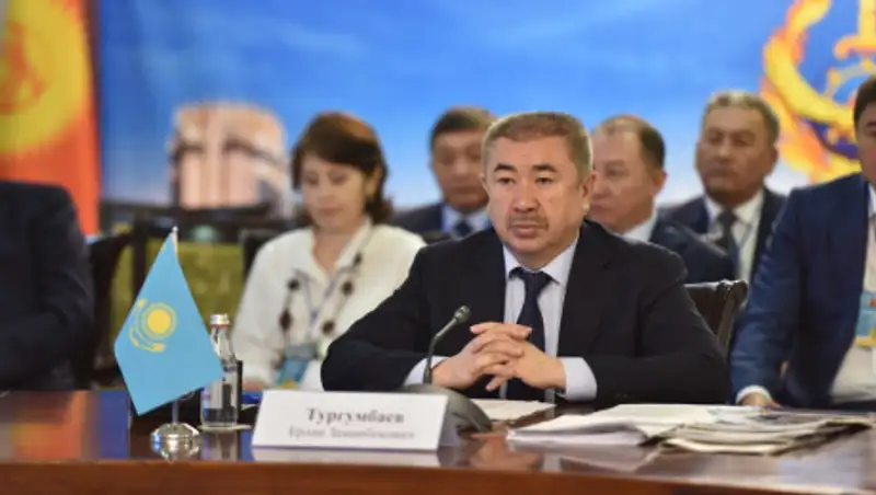 Тургумбаев провел совещание с коллегами из Кыргызстана, Таджикистана и Узбекистана