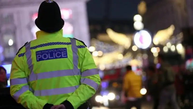 В Великобритании "образцовый полицейский" насиловал жертв преступлений